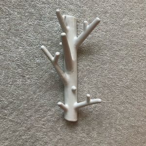 Porcelain Branch Wall Hook by Bosign™️ (item 2)